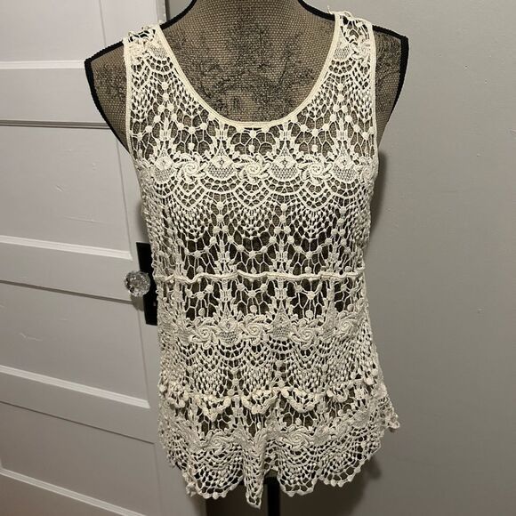 Phase One White Cotton Scalloped Crochet Lace Tank Top - Picture 1 of 10